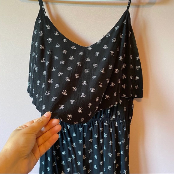 B&W Rose Dress - Picture 3 of 3